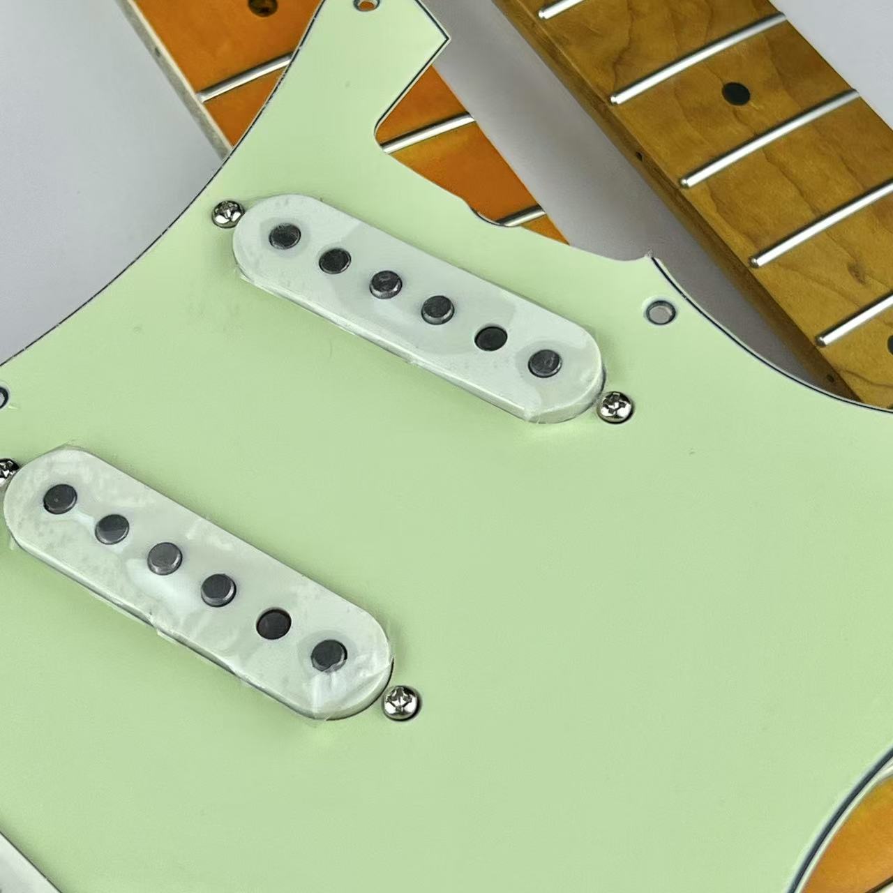Kit de golpeador ST de guitarr - Diy Guitar Electronics Kit reseña y precio